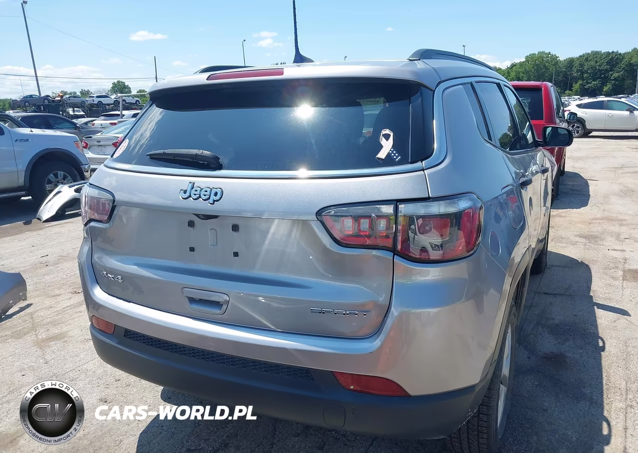 2019 Jeep Compass Sport 4X4 VIN:3C4NJDAB5KT674421 - 17