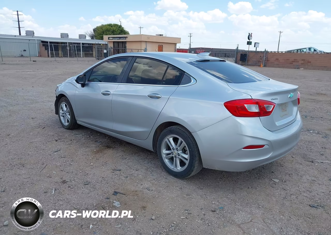 2017 Chevrolet Cruze Lt Auto VIN:1G1BE5SM2H7239780 - 3