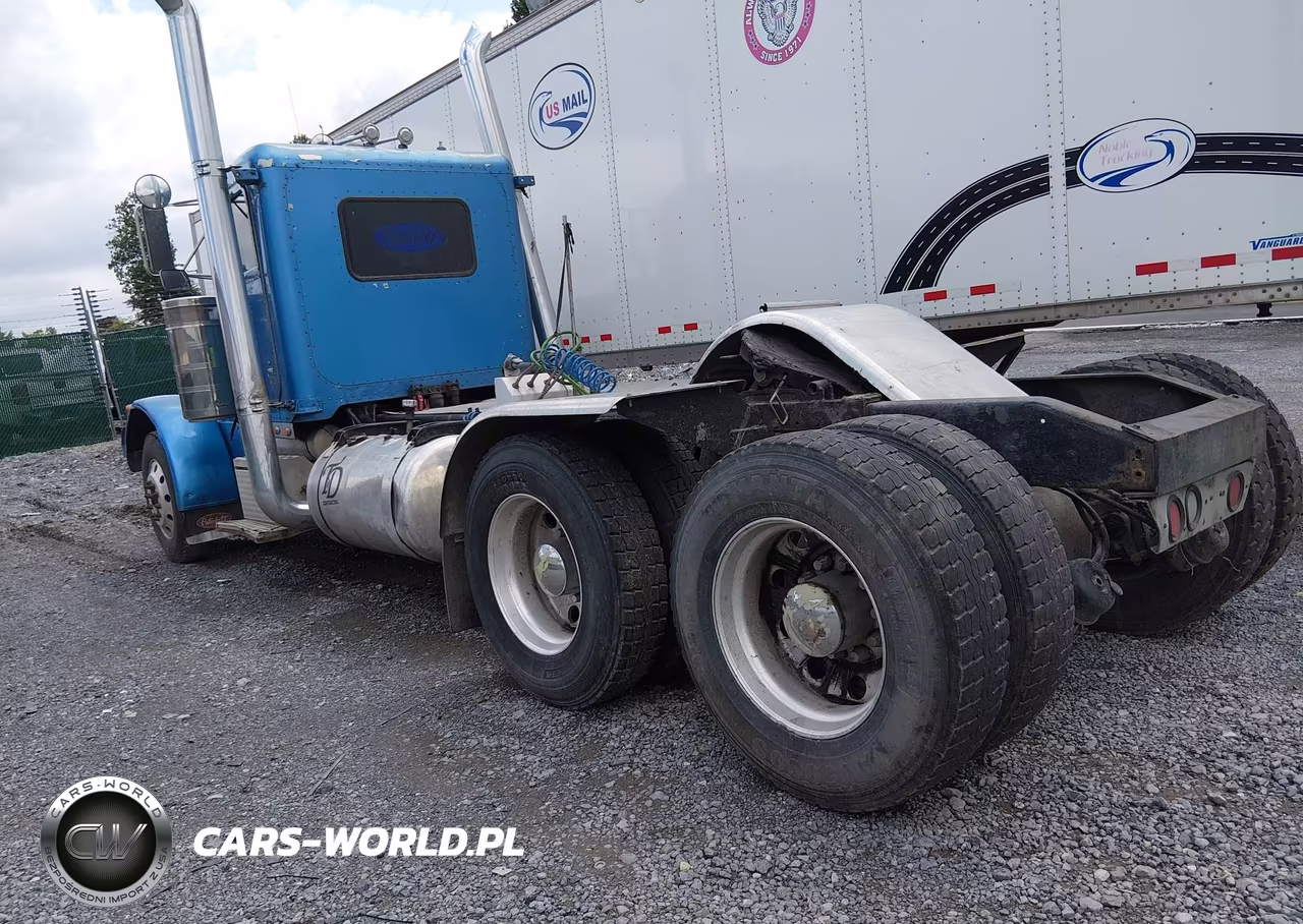 1996 Peterbilt 379 VIN:1XP5DB0X8TN398812 - 3