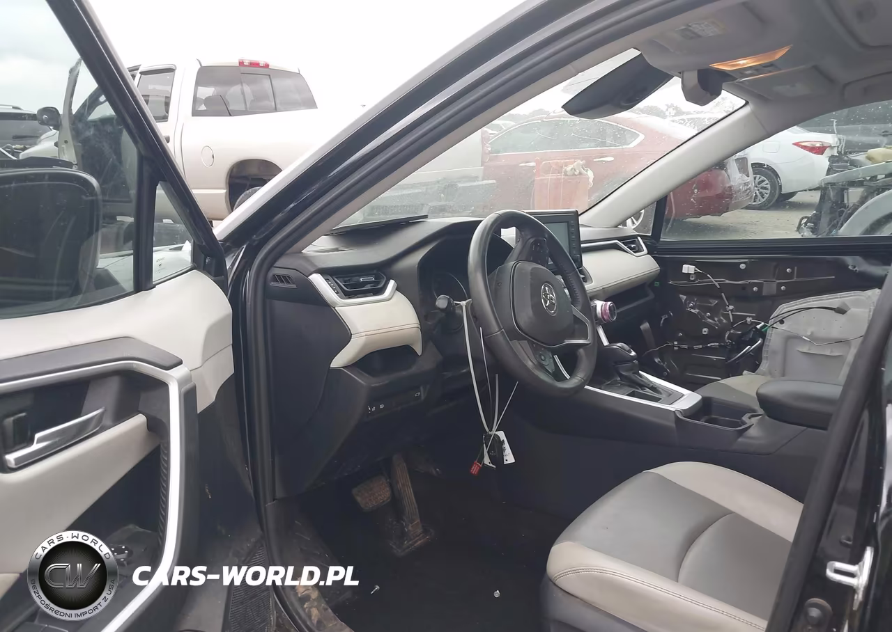 2019 Toyota Rav4 Xle Premium VIN:2T3C1RFV3KW004608 - 5