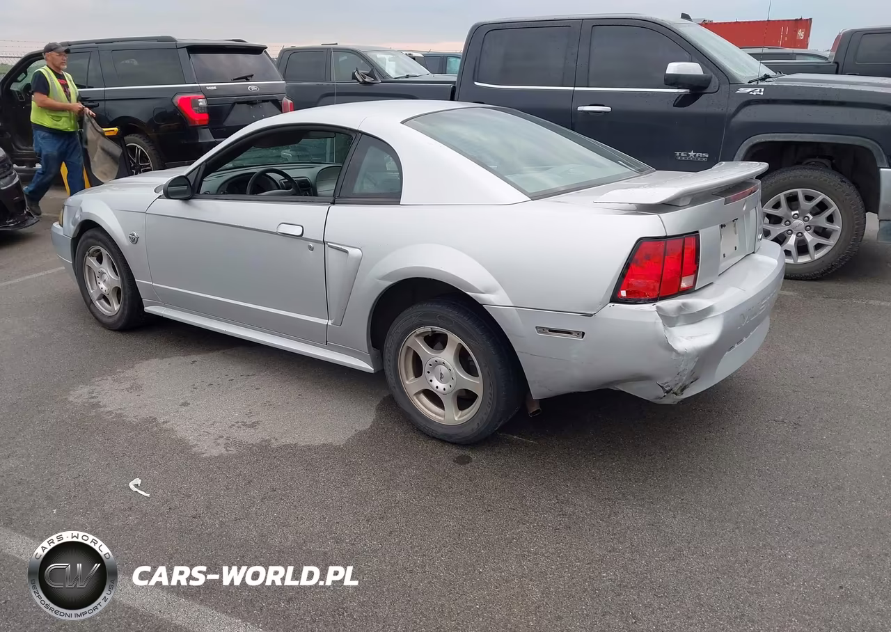 2004 Ford Mustang VIN:1FAFP40414F120110 - 3