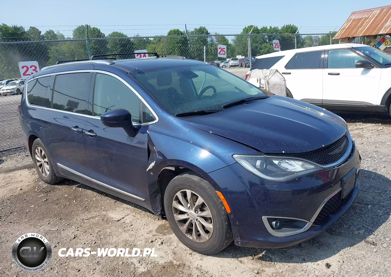 2019 Chrysler Pacifica Touring L