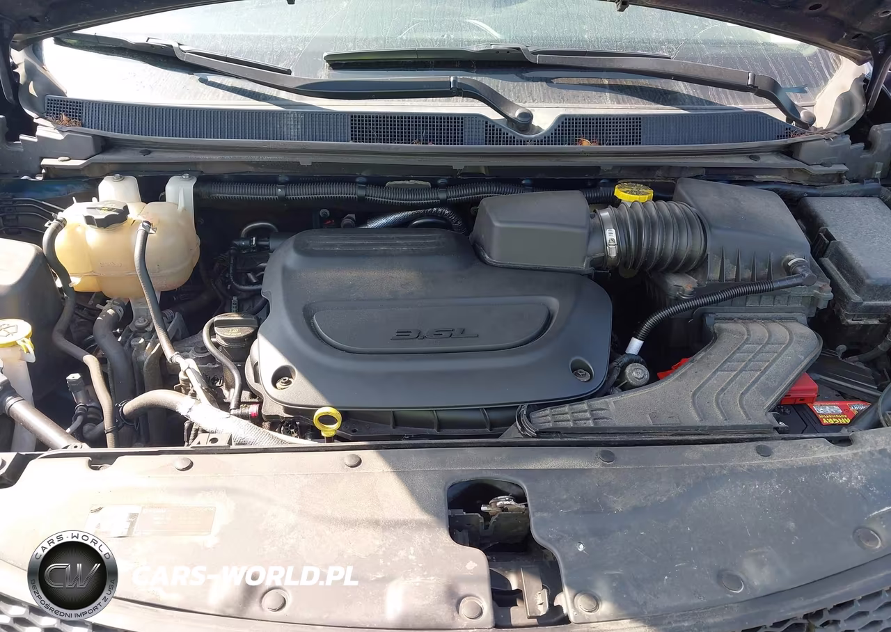 2019 Chrysler Pacifica Touring L VIN:2C4RC1BGXKR655239 - 10