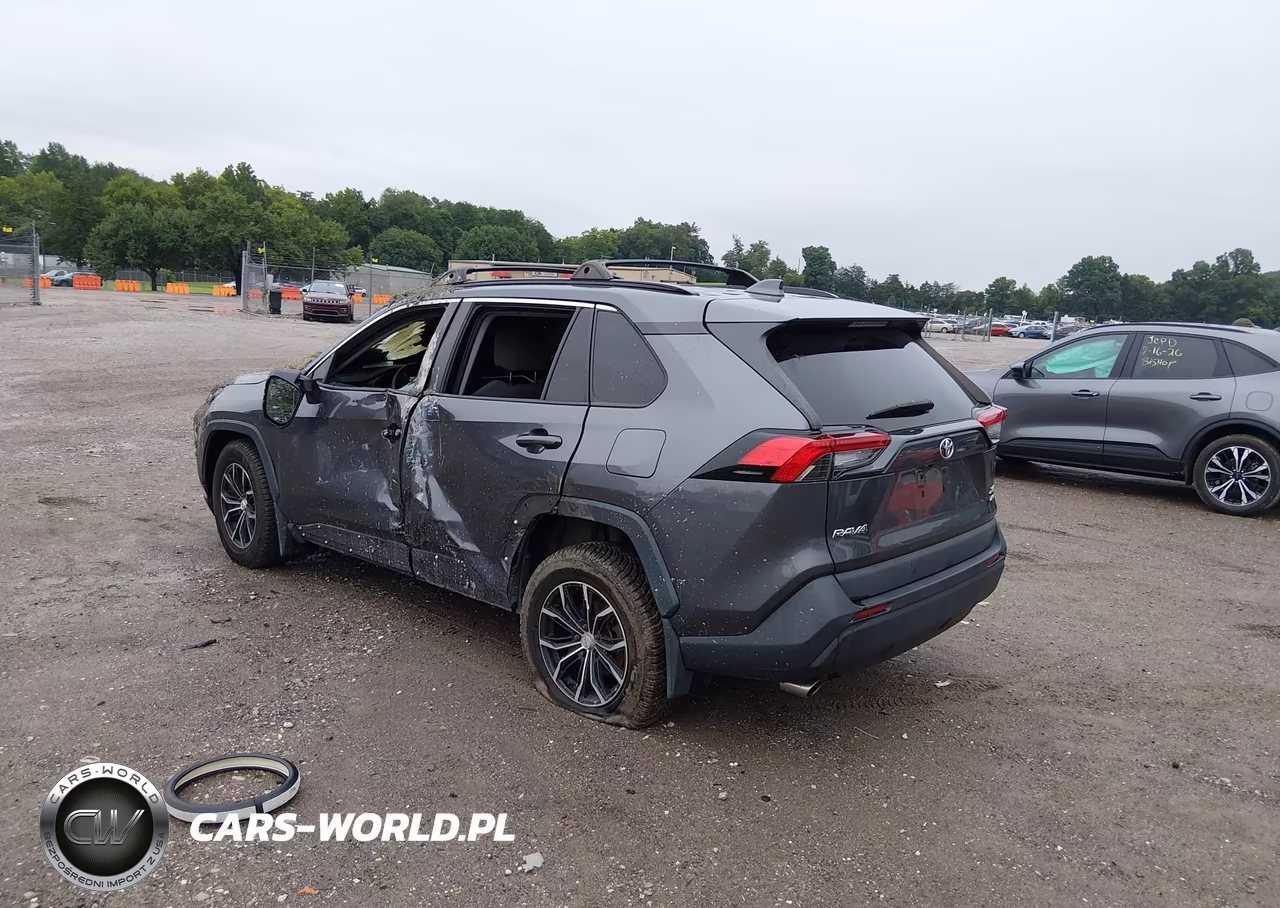 2021 Toyota Rav4 Xle VIN:2T3P1RFV5MC154189 - 3