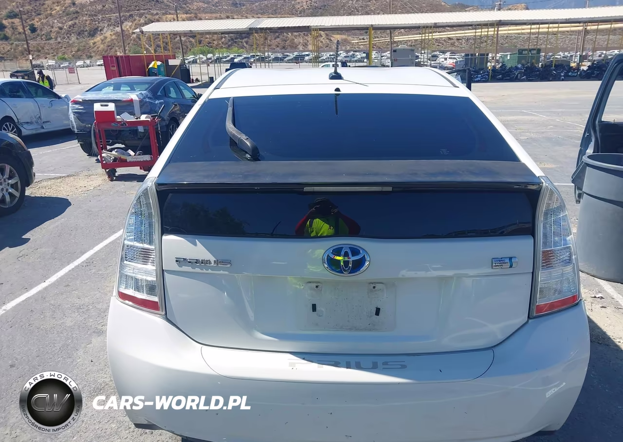 2010 Toyota Prius Iii VIN:JTDKN3DU7A0103362 - 16