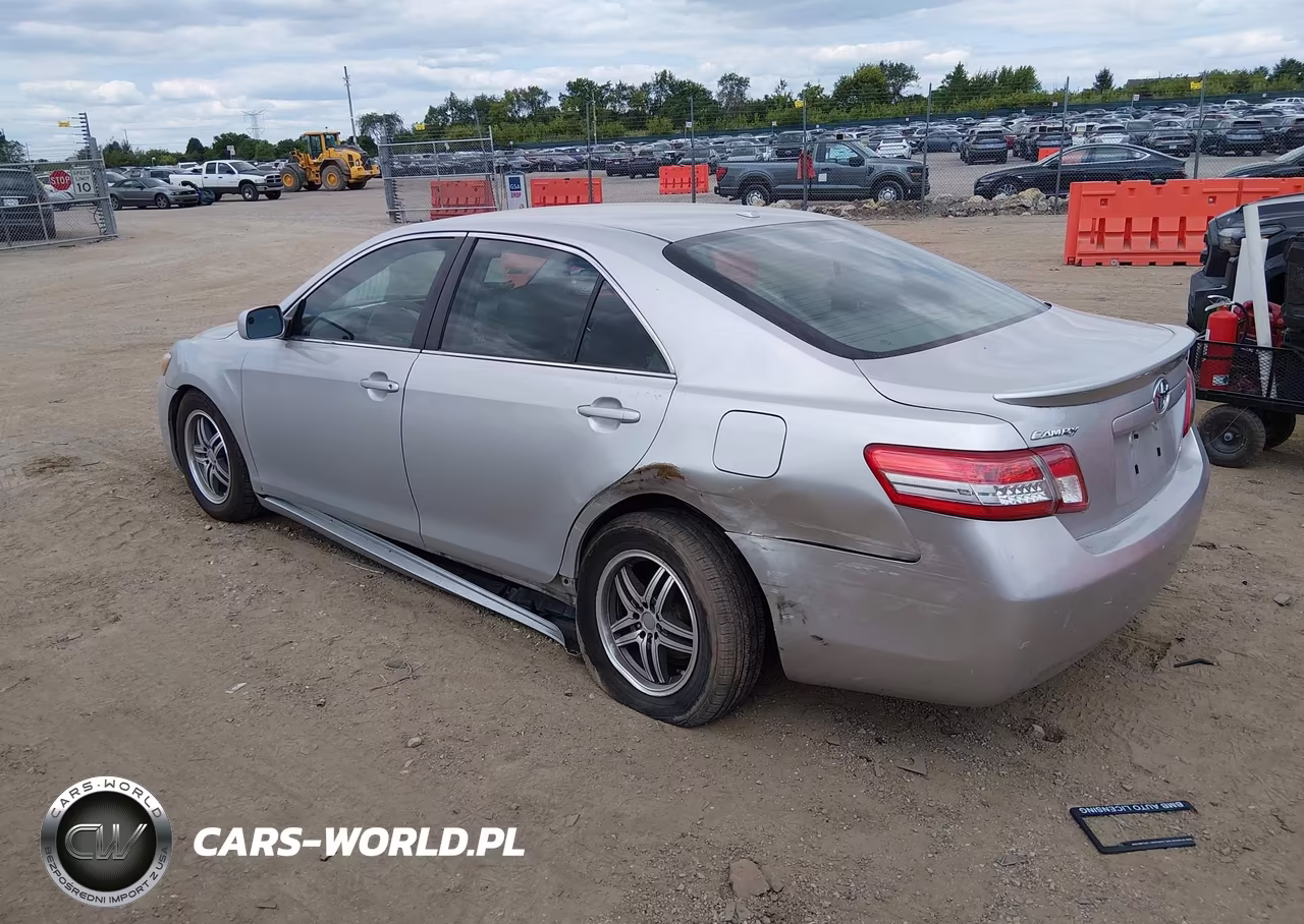 2011 Toyota Camry Le VIN:4T1BF3EK0BU146635 - 3