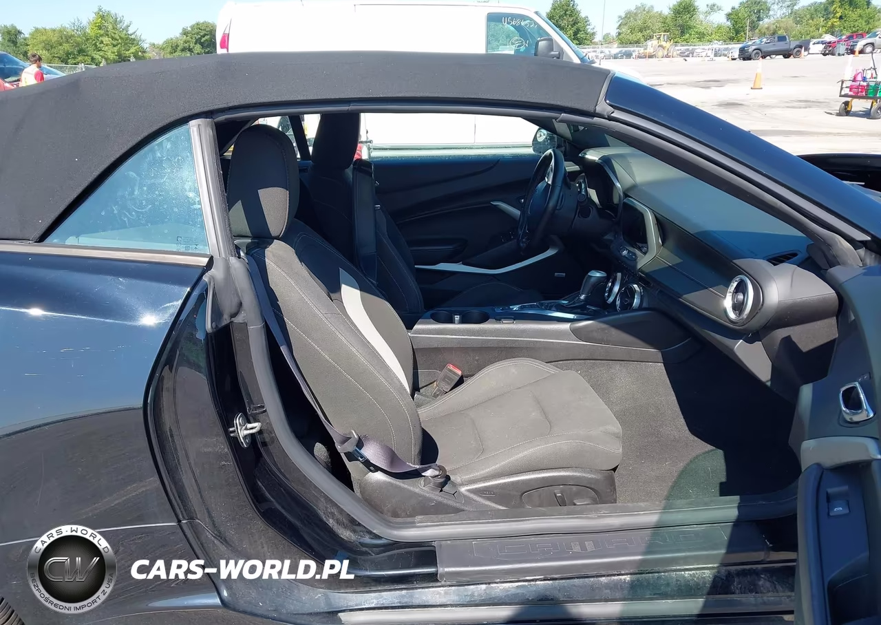 2017 Chevrolet Camaro 1Lt VIN:1G1FB3DX4H0129456 - 5