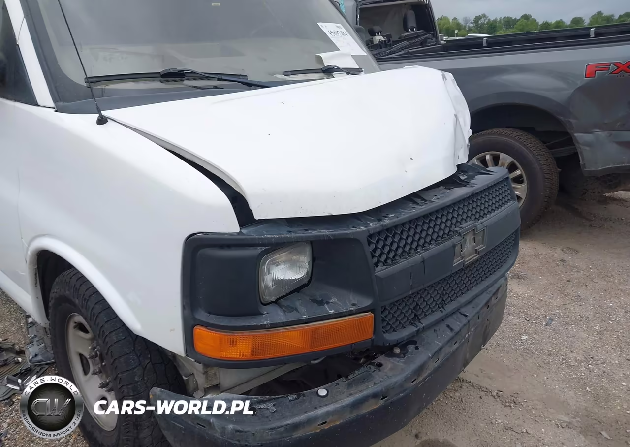 2012 Chevrolet Express 3500 Work Van VIN:1GCZGUBG9C1118020 - 13