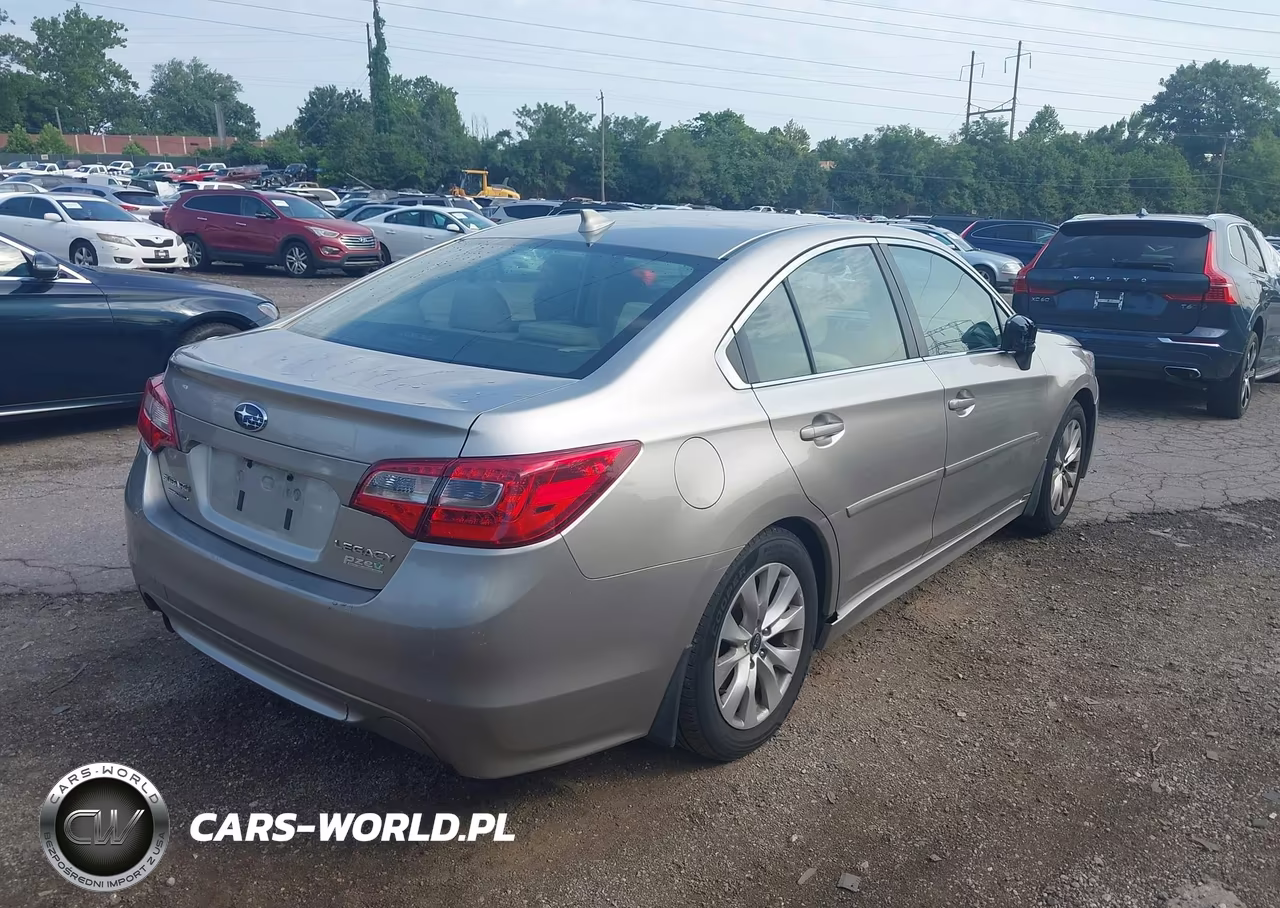 2016 Subaru Legacy 2.5I Premium VIN:4S3BNAD61G3037095 - 4