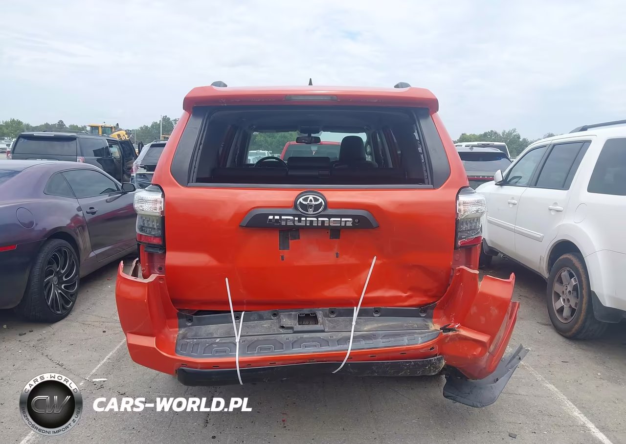 2015 Toyota 4Runner Trd Pro VIN:JTEBU5JR7F5219472 - 17