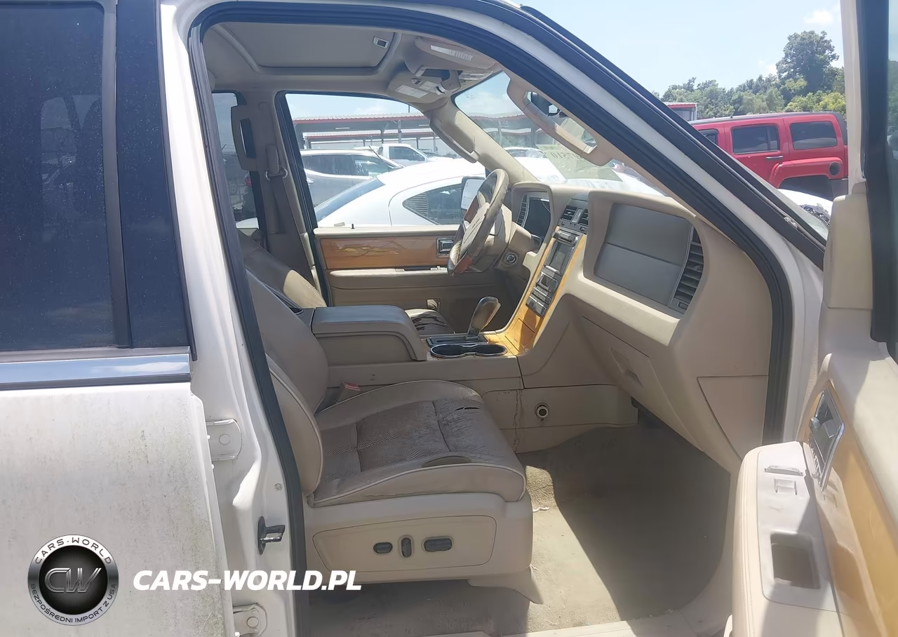 2007 Lincoln Navigator Ultimate VIN:5LMFU275X7LJ20482 - 5