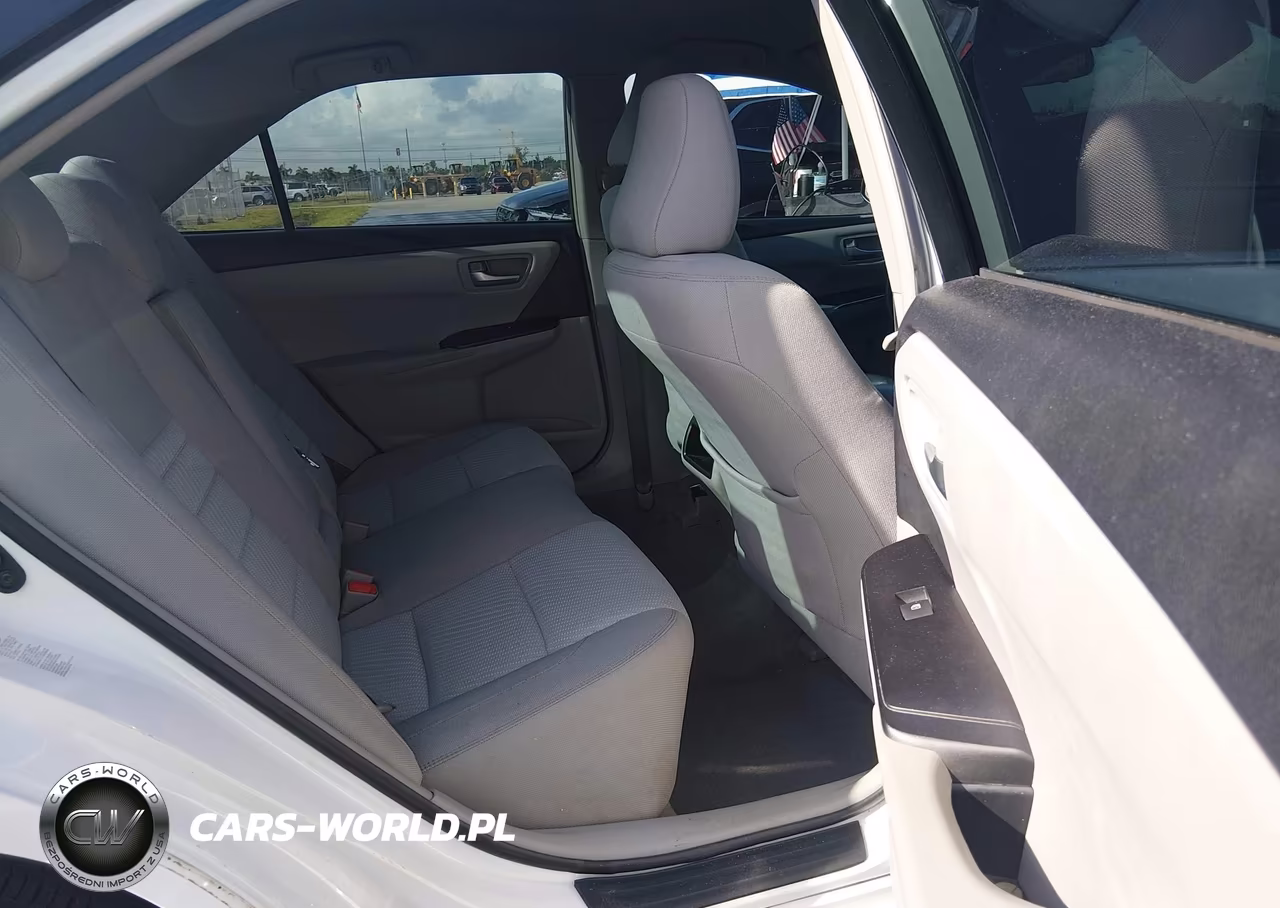 2016 Toyota Camry Le VIN:4T1BF1FK2GU606016 - 8