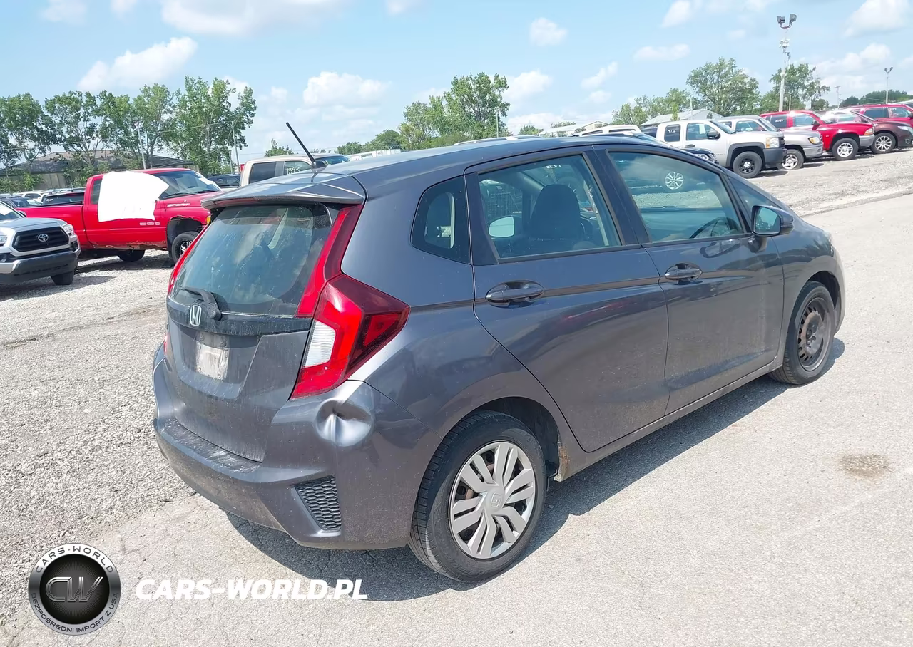 2017 Honda Fit Lx VIN:3HGGK5H51HM714087 - 4