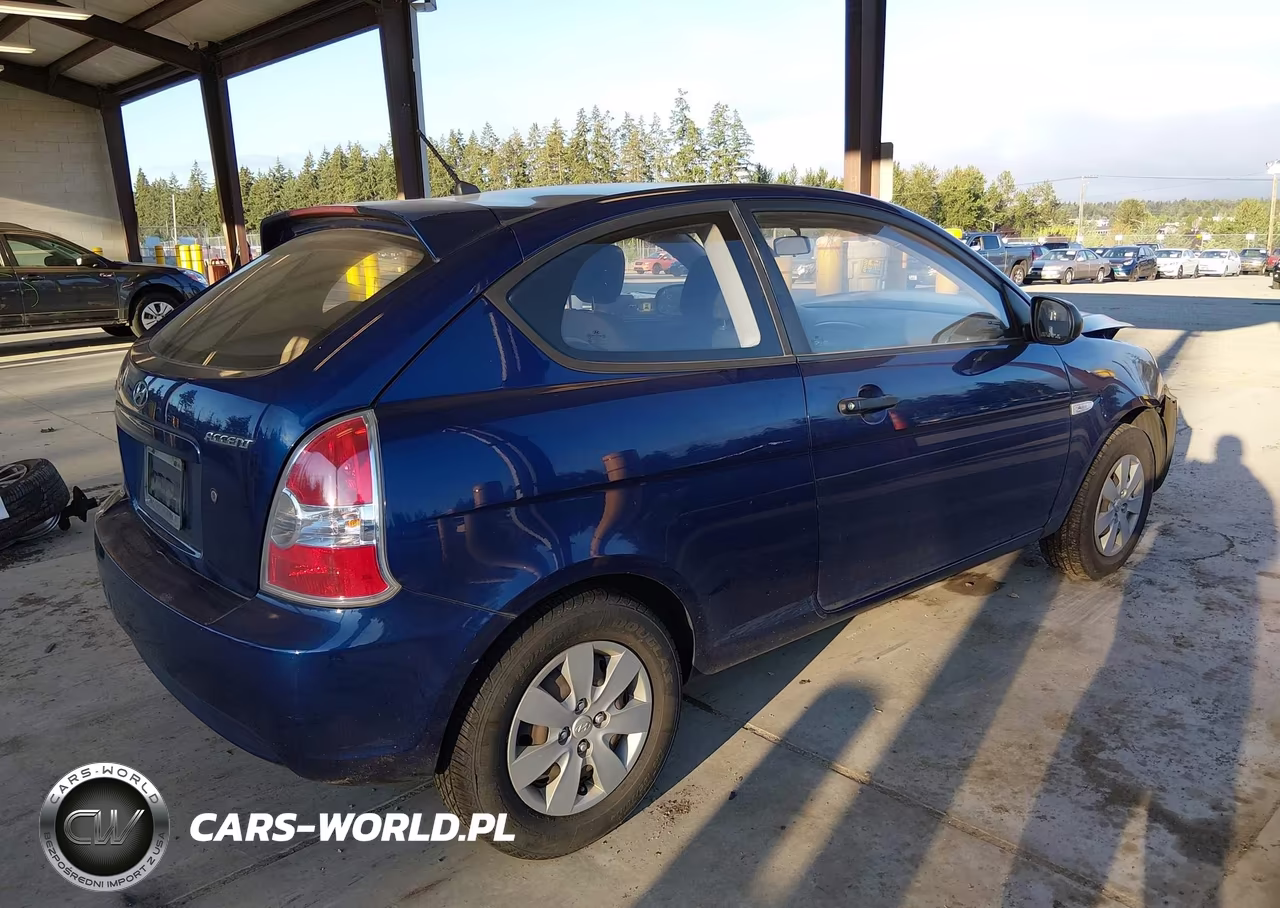 2011 Hyundai Accent Gl VIN:KMHCM3AC7BU200666 - 4