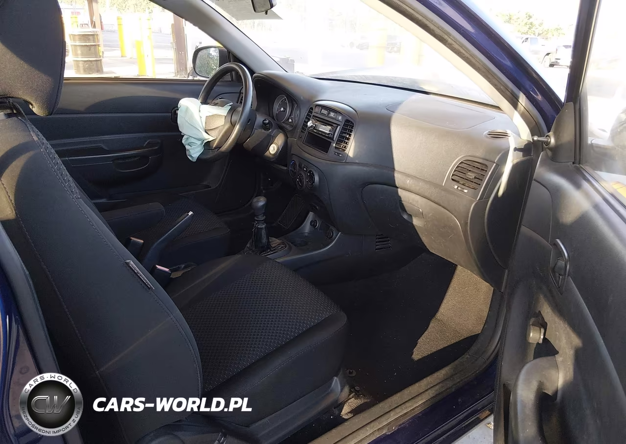 2011 Hyundai Accent Gl VIN:KMHCM3AC7BU200666 - 5