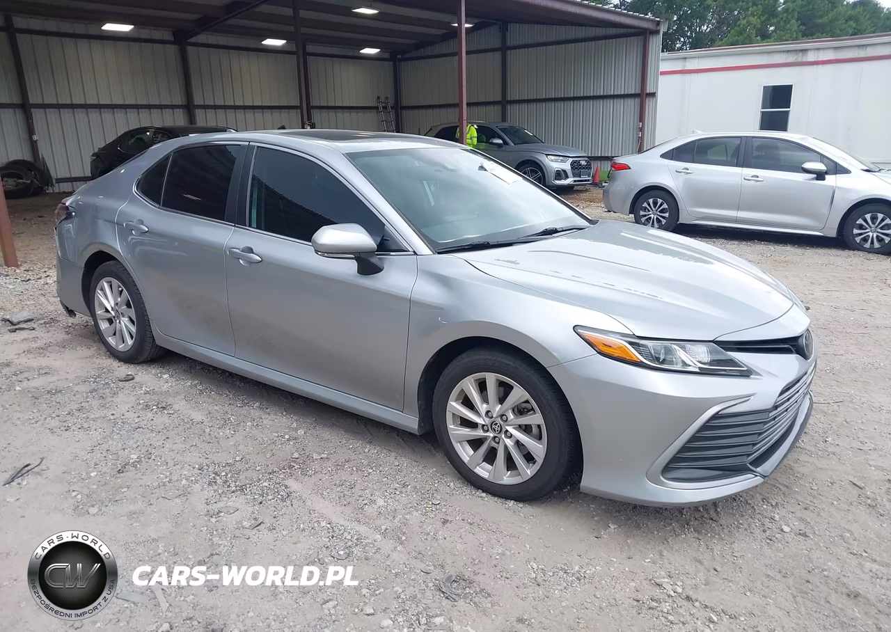2023 Toyota Camry Le