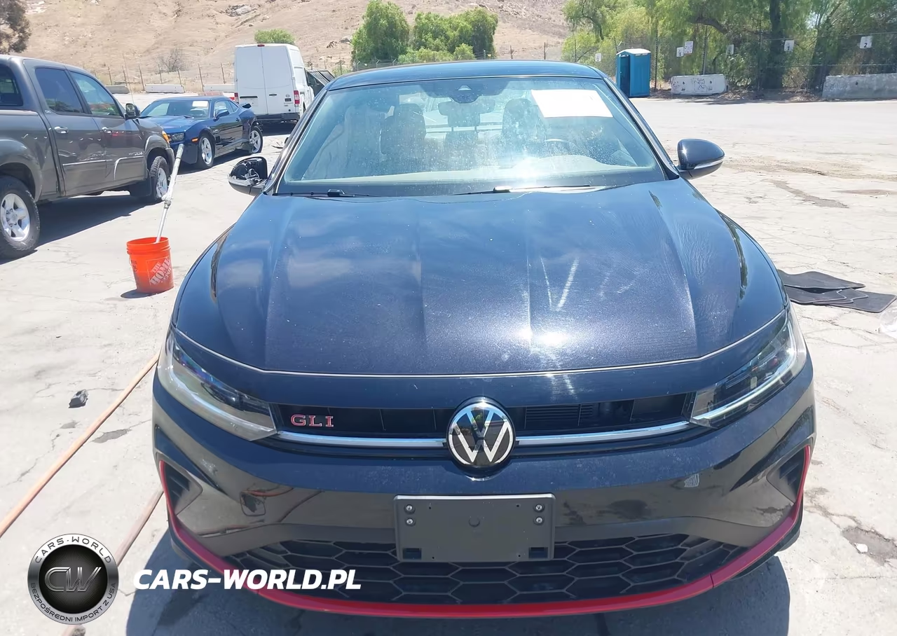 2025 Volkswagen Jetta Gli 2.0T Autobahn VIN:3VW2T7BU5SM066100 - 13