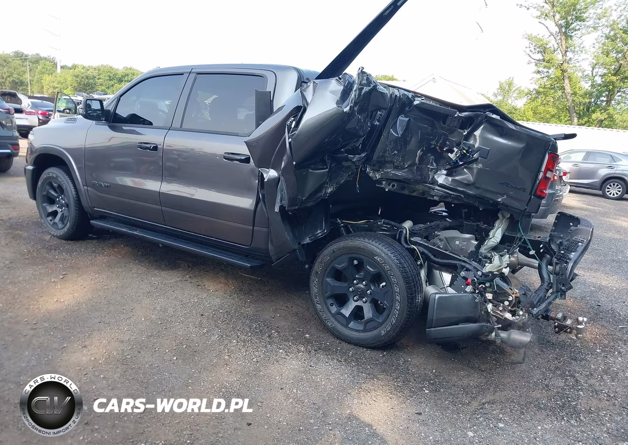 2026 Ram 1500 Big Horn 4X4 5'7 Box VIN:1C6SRFFP0TN167723 - 3