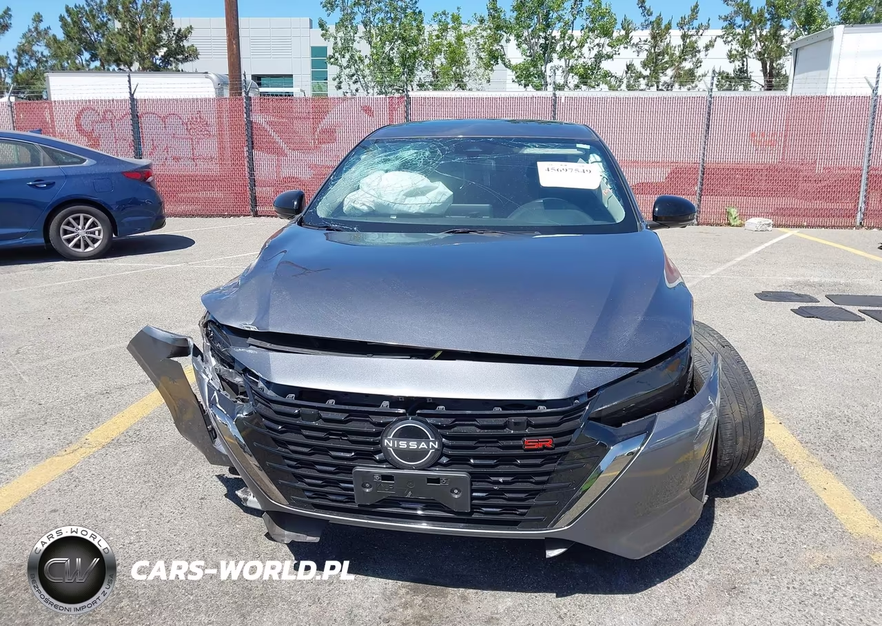 2025 Nissan Sentra Sr VIN:3N1AB8DV7SY331382 - 13