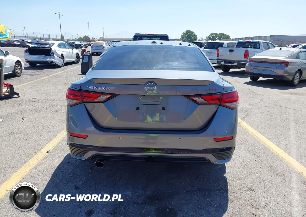 2025 Nissan Sentra Sr VIN:3N1AB8DV7SY331382 - 17