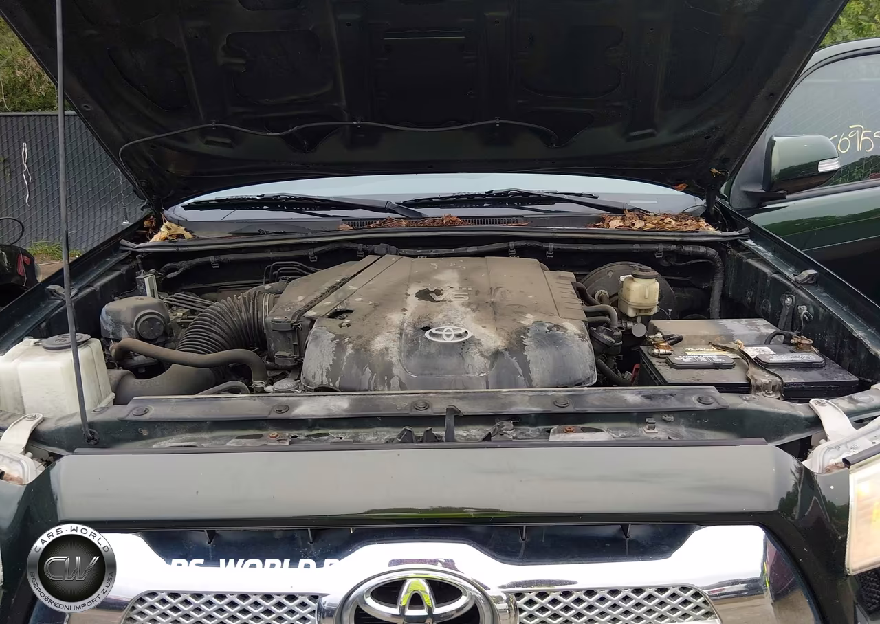 2014 Toyota Tacoma Base V6 VIN:5TFLU4EN0EX108470 - 10