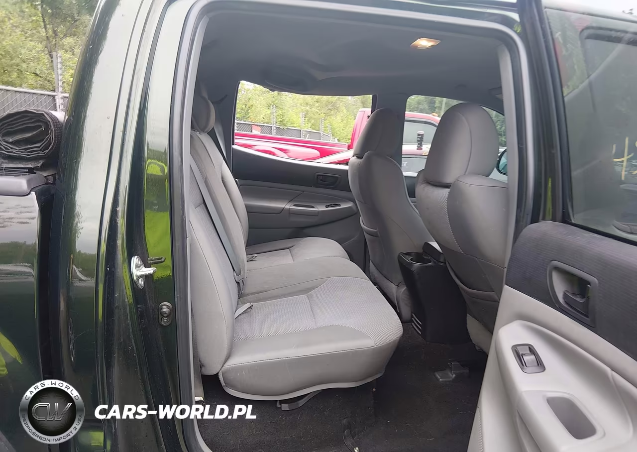 2014 Toyota Tacoma Base V6 VIN:5TFLU4EN0EX108470 - 8