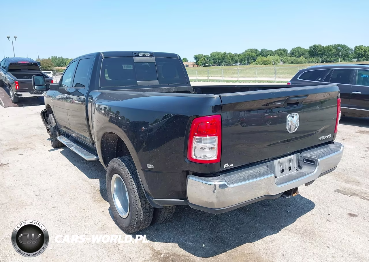 2024 Ram 3500 Tradesman 4X4 8' Box VIN:3C63RRGL1RG256154 - 3