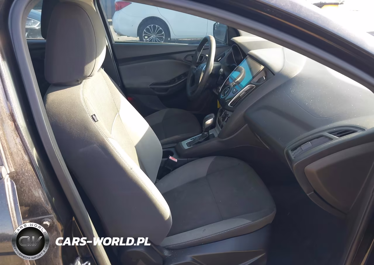 2012 Ford Focus Se VIN:1FAHP3K24CL417208 - 5