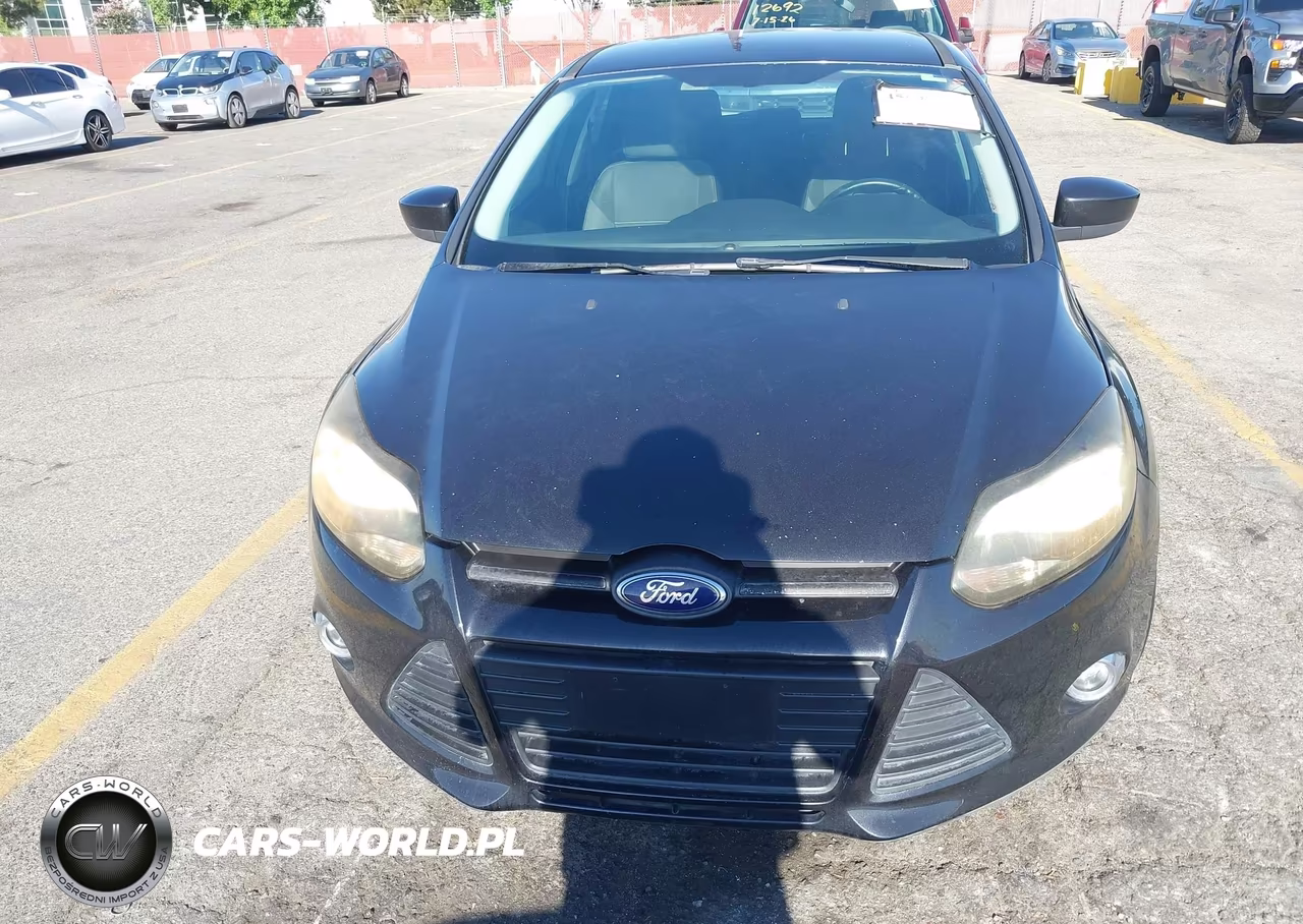 2012 Ford Focus Se VIN:1FAHP3K24CL417208 - 6
