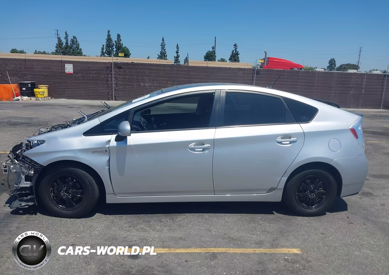 2012 Toyota Prius Four VIN:JTDKN3DU4C5390522 - 15