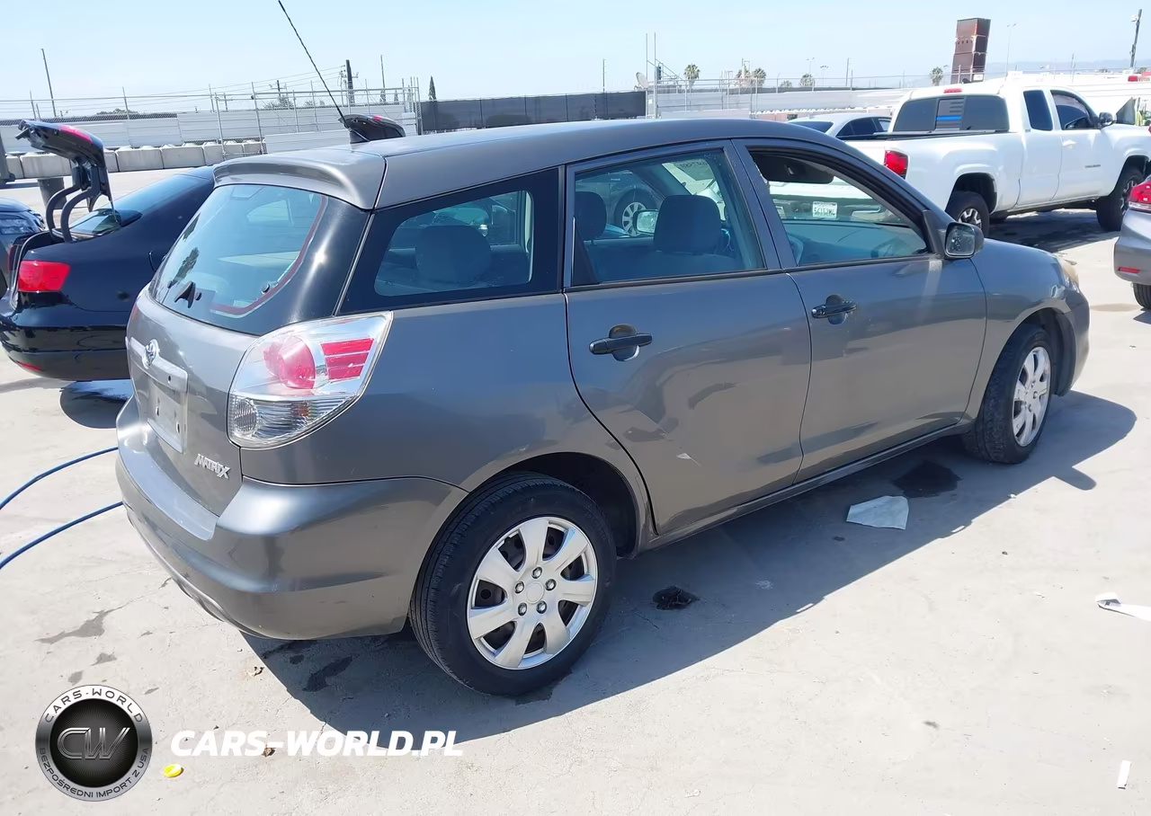 2005 Toyota Matrix VIN:2T1KR32E56C574584 - 4