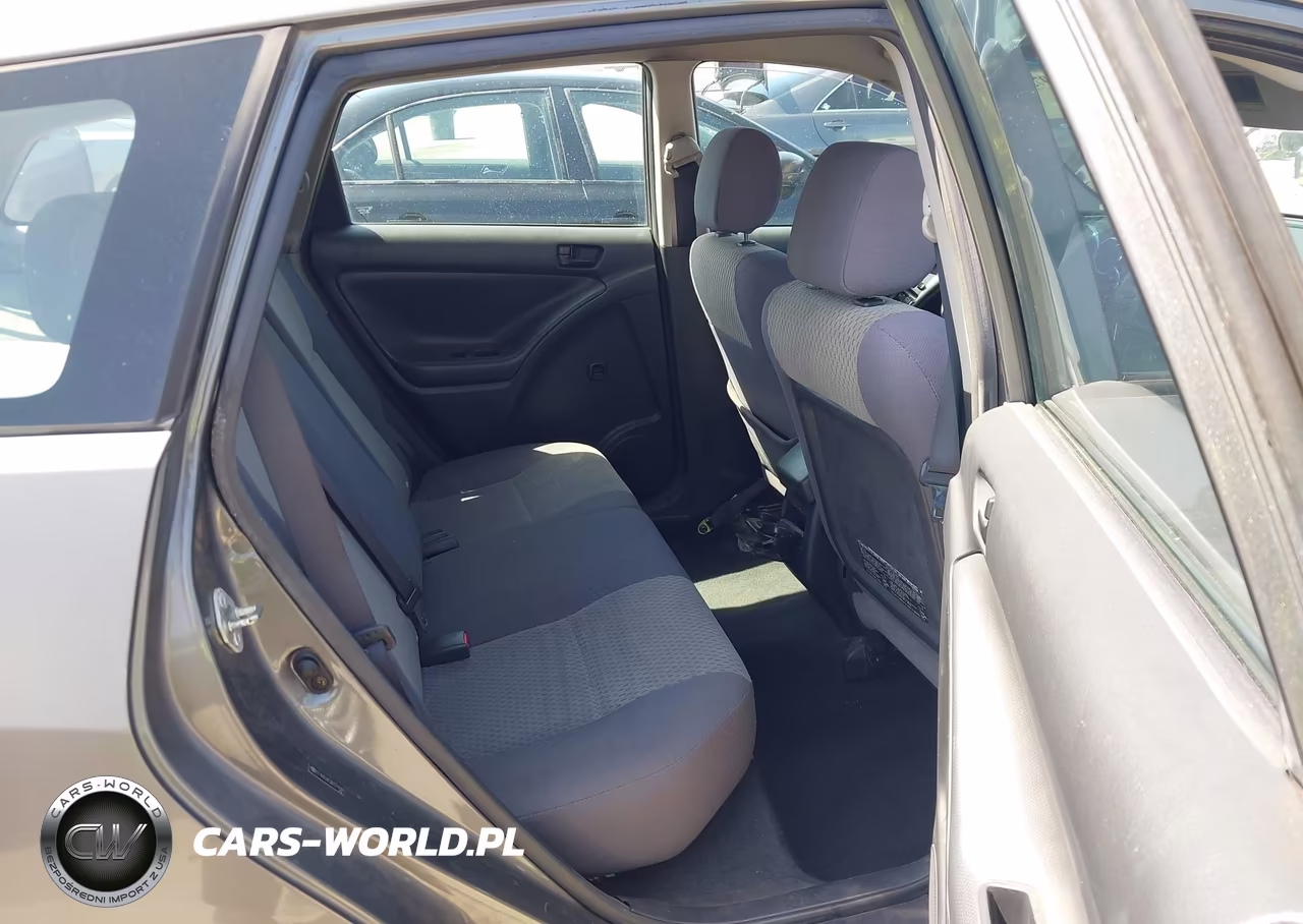 2005 Toyota Matrix VIN:2T1KR32E56C574584 - 8