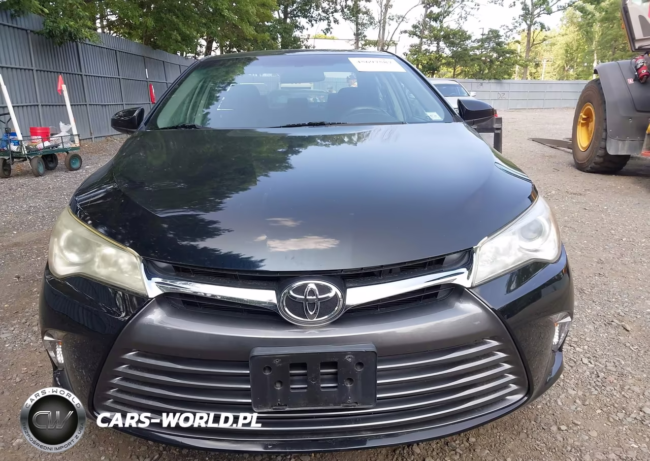 2017 Toyota Camry Le VIN:4T1BF1FK5HU378627 - 12