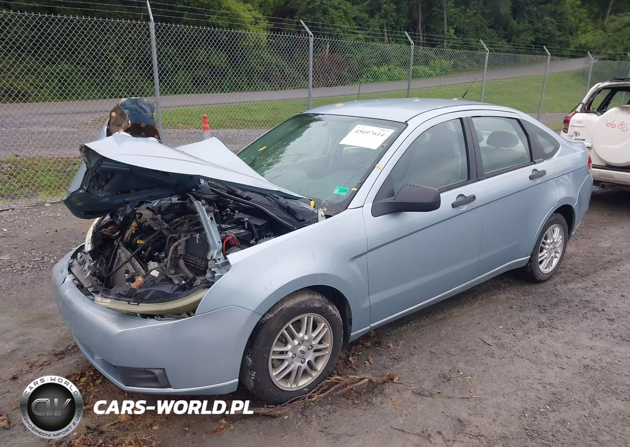 2009 Ford Focus Se VIN:1FAHP35N89W105843 - 2