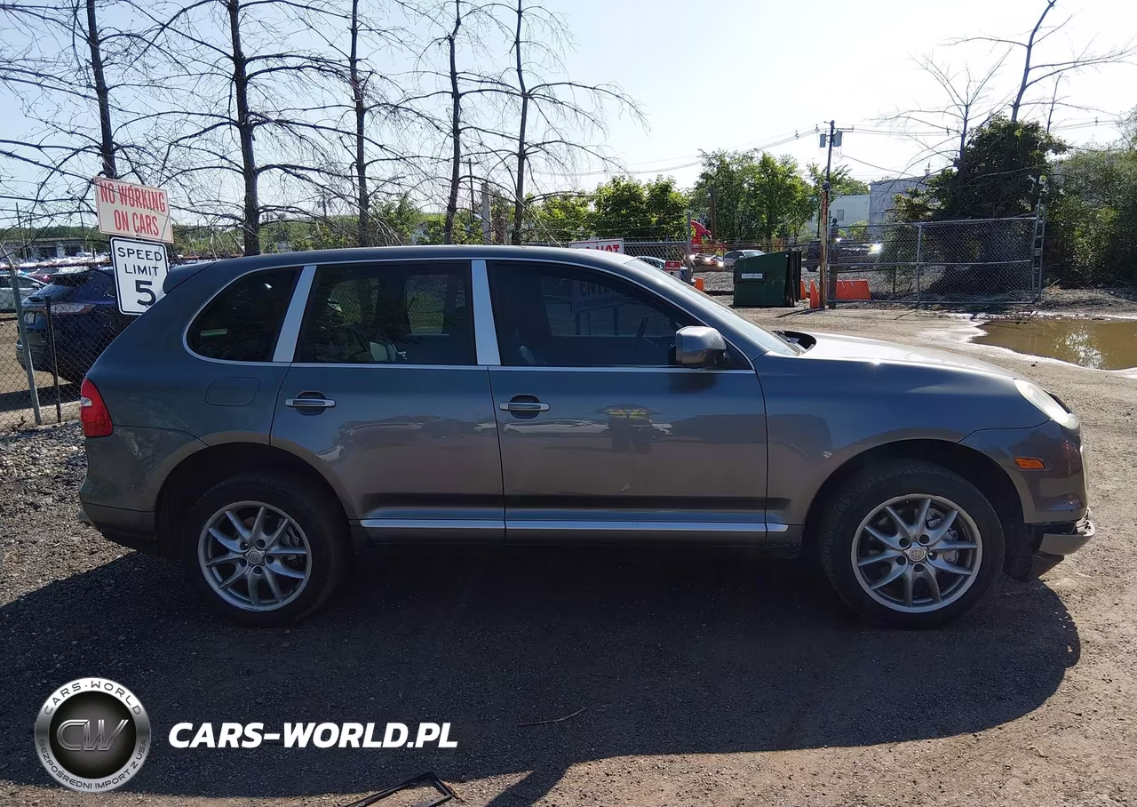 2010 Porsche Cayenne S VIN:WP1AB2AP5ALA50865 - 13