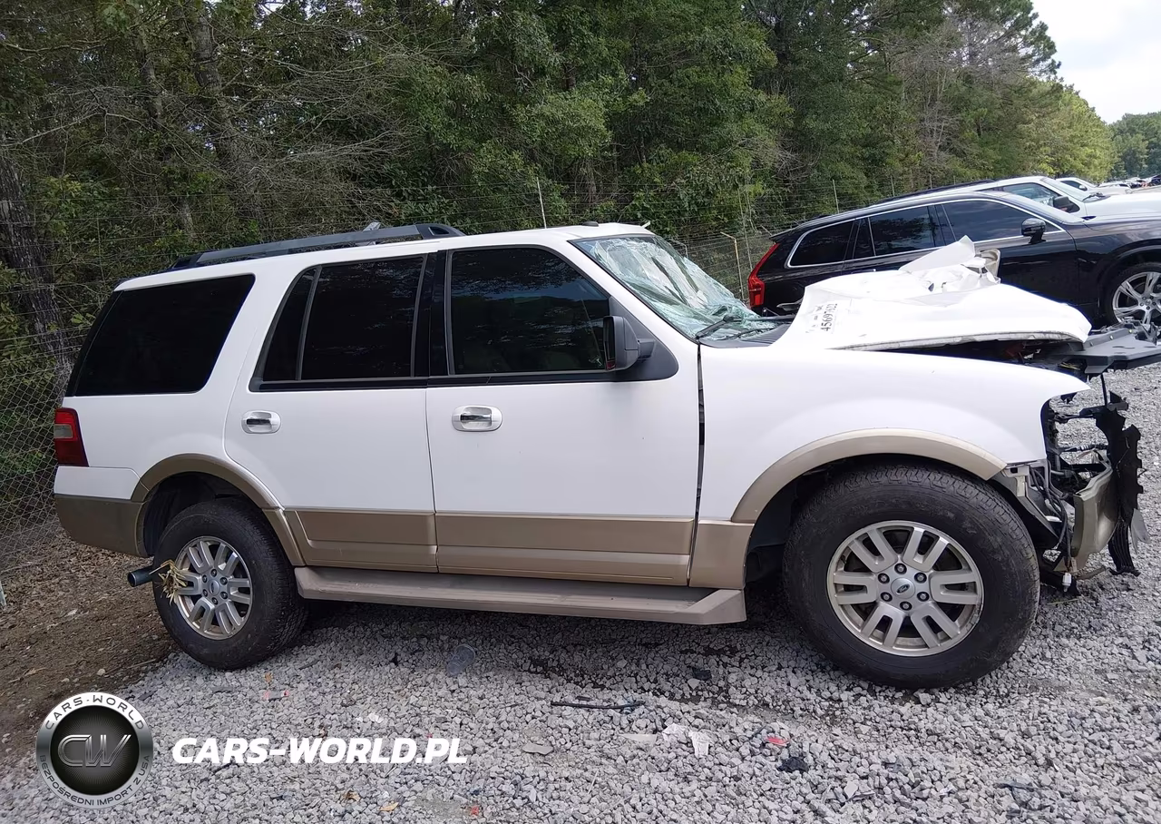 2011 Ford Expedition Xlt VIN:1FMJU1H5XBEF49785 - 14