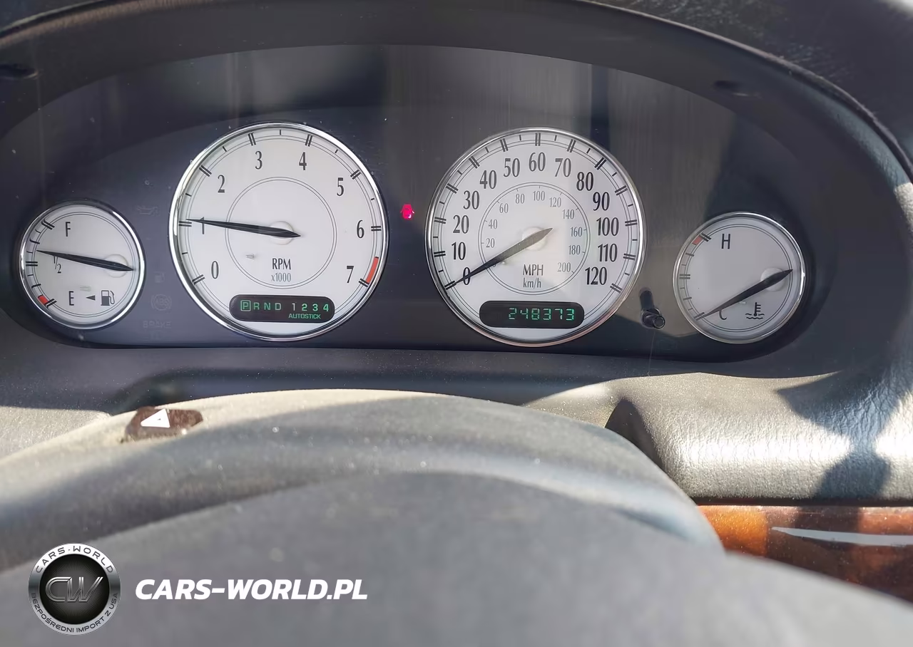 2002 Chrysler 300M VIN:2C3AE66G82H246049 - 7