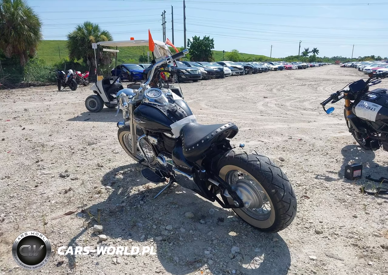 2006 Suzuki Boulevard C50 C50T VIN:JS1VS55A462110345 - 3