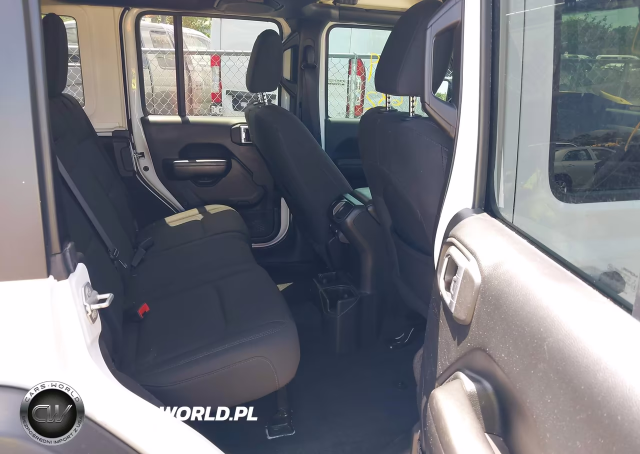 2019 Jeep Wrangler Unlimited Sport S 4X4 VIN:1C4HJXDN3KW609288 - 8