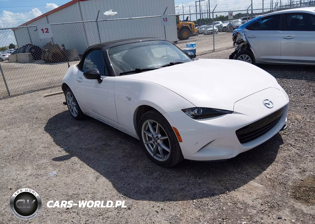 2017 Mazda Mx-5 Miata Sport – zdjęcie 1 z 17