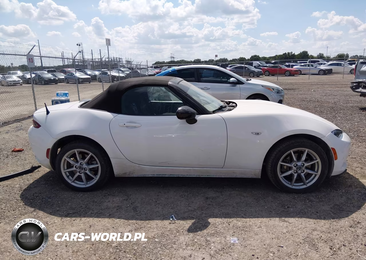 2017 Mazda Mx-5 Miata Sport VIN:JM1NDAB76H0123890 - 14