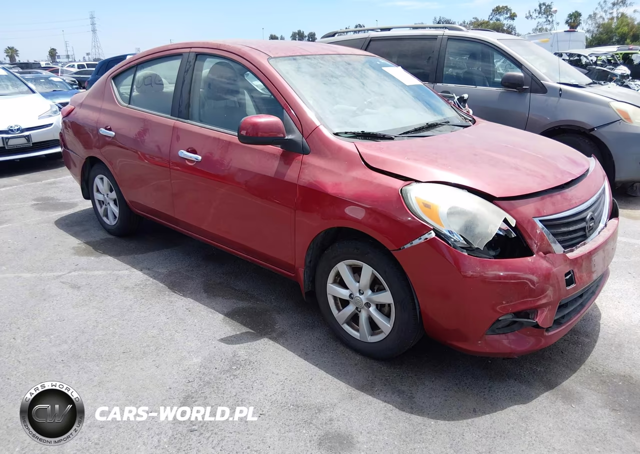 2012 Nissan Versa 1.6 Sl