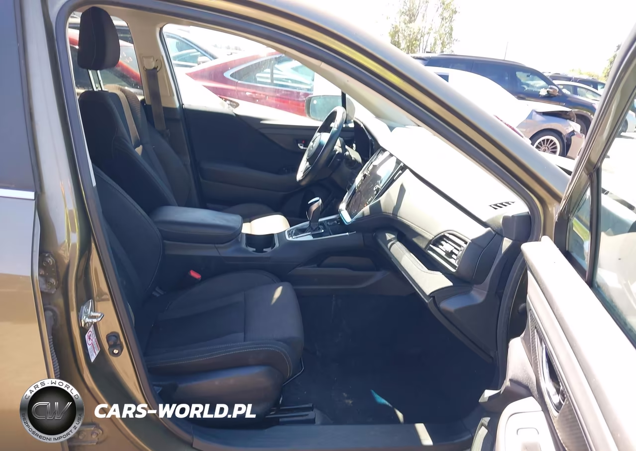 2020 Subaru Outback Premium VIN:4S4BTACC9L3166799 - 5