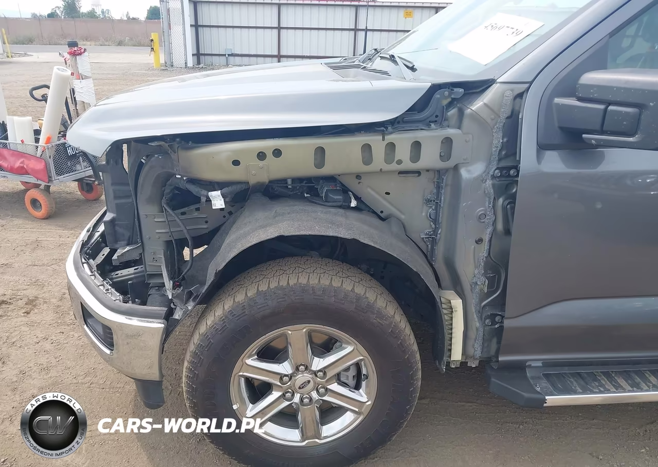 2025 Ford F-150 Xlt VIN:1FTFW3L58SKE53551 - 18