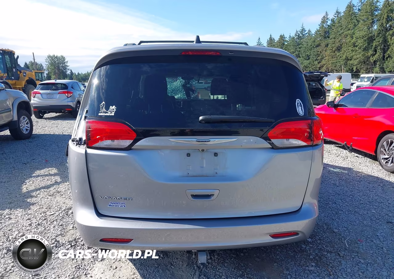 2021 Chrysler Voyager Lxi VIN:2C4RC1DG4MR542662 - 17