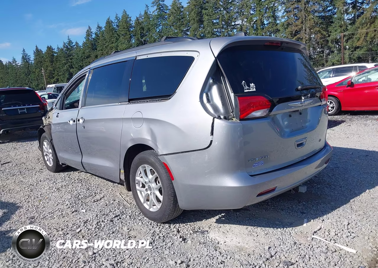 2021 Chrysler Voyager Lxi VIN:2C4RC1DG4MR542662 - 3