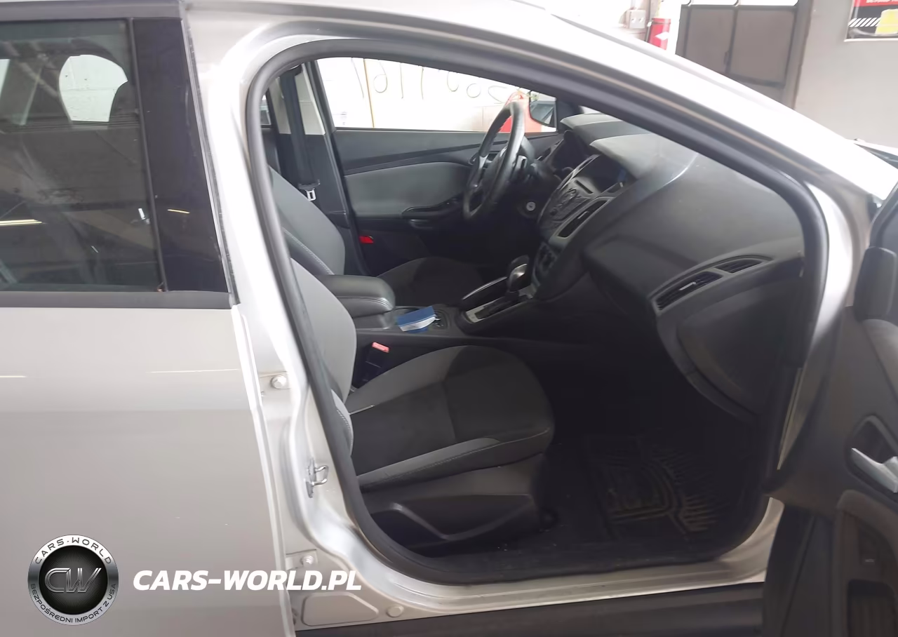 2013 Ford Focus Se VIN:1FADP3F25DL190010 - 5