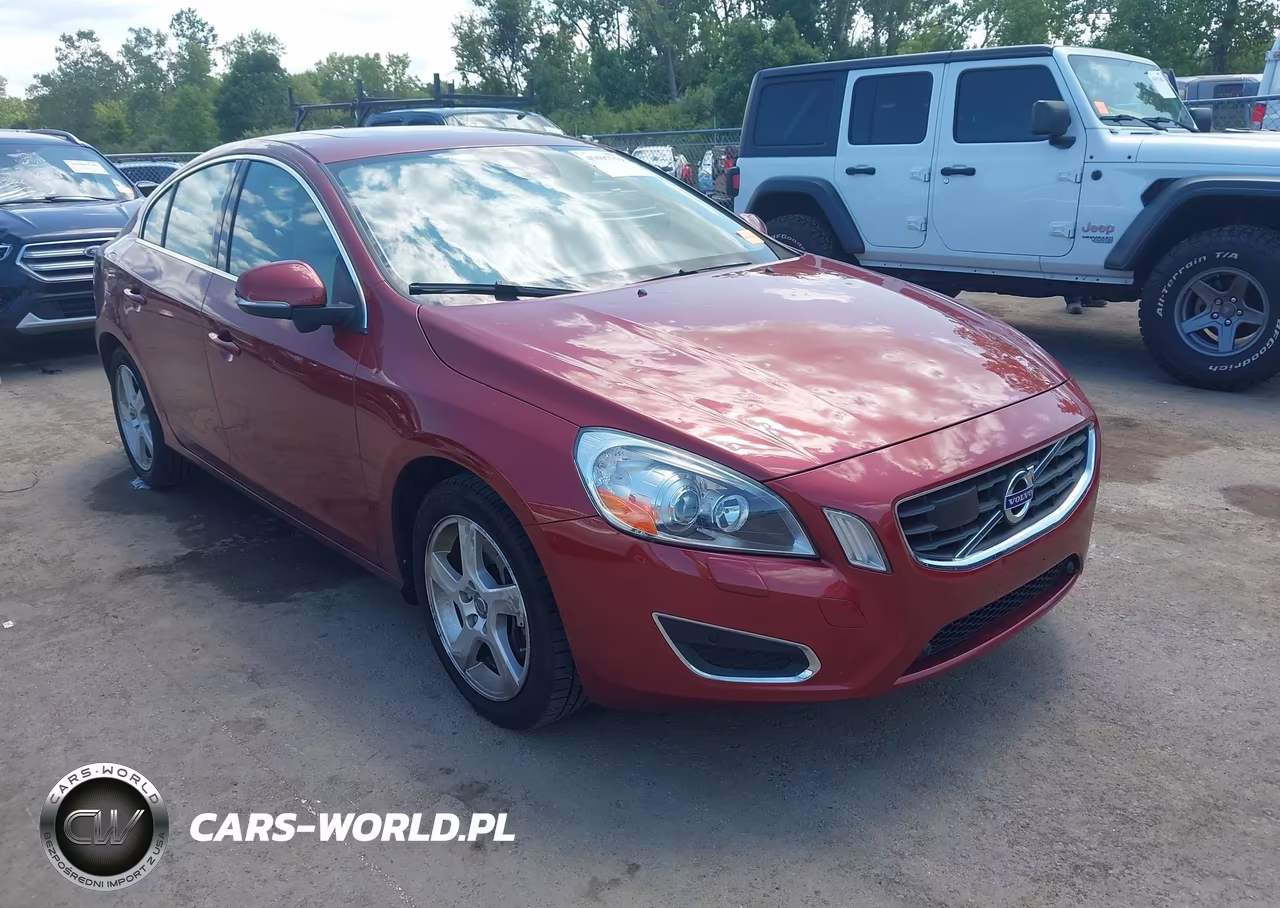 2013 Volvo S60 T5-T5 Platinum-T5 Premier-T5 Premier Plus