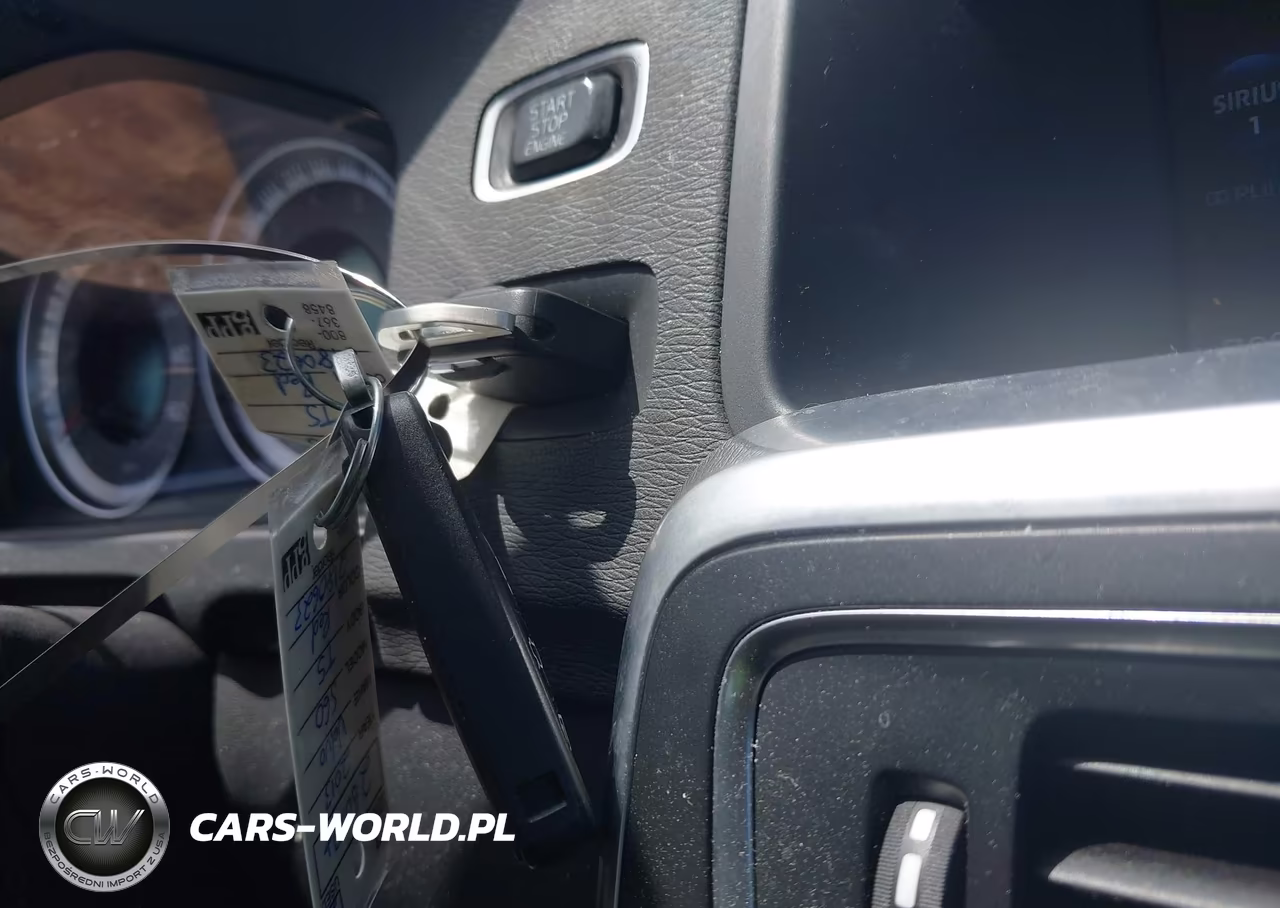 2013 Volvo S60 T5-T5 Platinum-T5 Premier-T5 Premier Plus VIN:YV1612FS1D2180623 - 11