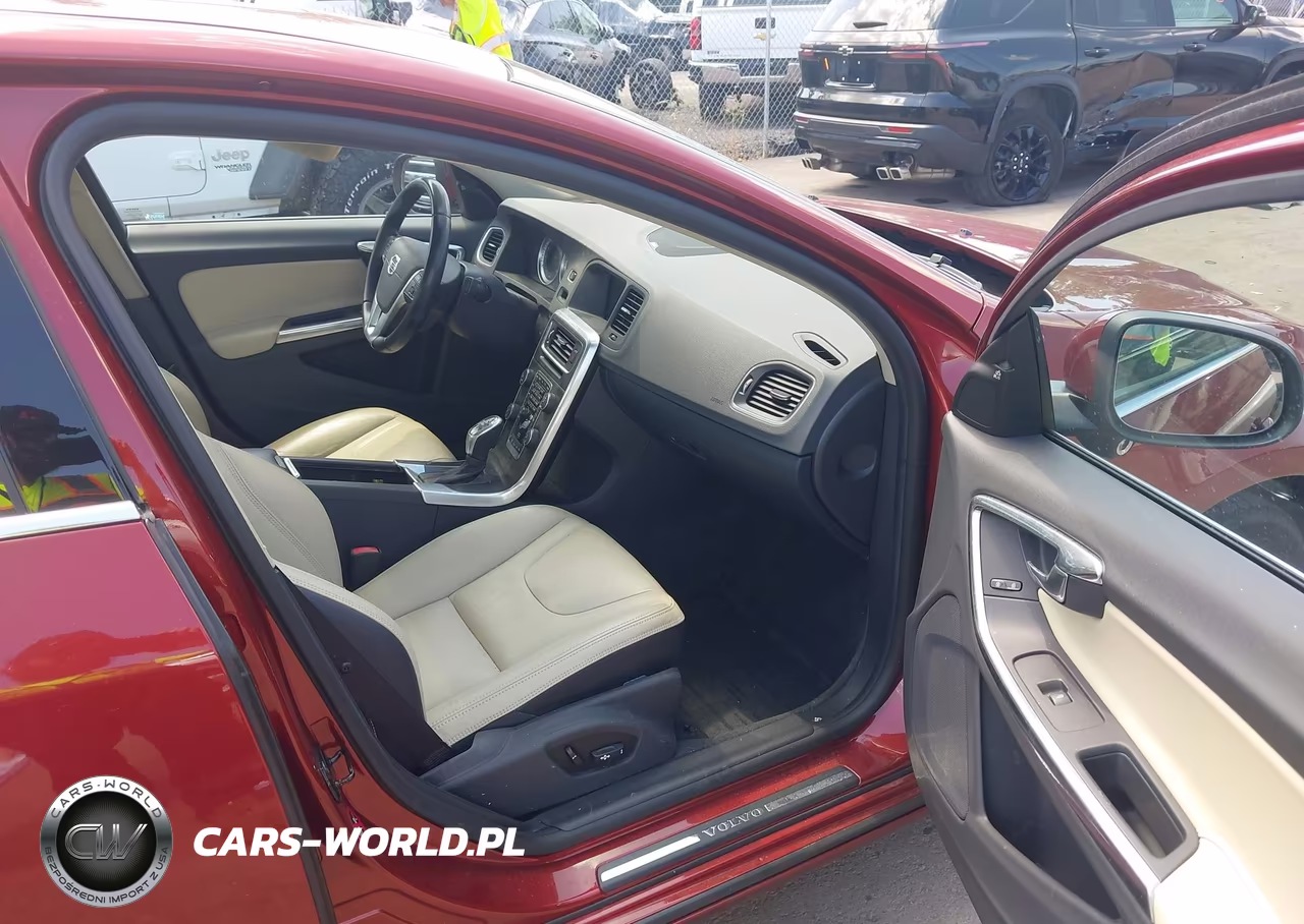 2013 Volvo S60 T5-T5 Platinum-T5 Premier-T5 Premier Plus VIN:YV1612FS1D2180623 - 5